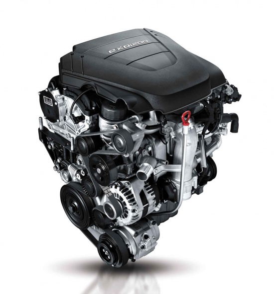 Новый турбированный дизельный двигатель eXDi200, устанавливаемый на NEW Actyon, является предметом особой гордости компании SsangYong. Двигатель обладает высокой мощностью и крутящим моментом (175 л.с., 360 Нм), превосходной экономичностью (комбинированный цикл 6 л / 100 км), а также низким уровнем шума. Кроме того, в 2011 году в линейке моторов появится еще один дизельный двигатель меньшей мощности (149 л.с.), а также бензиновый мотор (150 л.с.). 