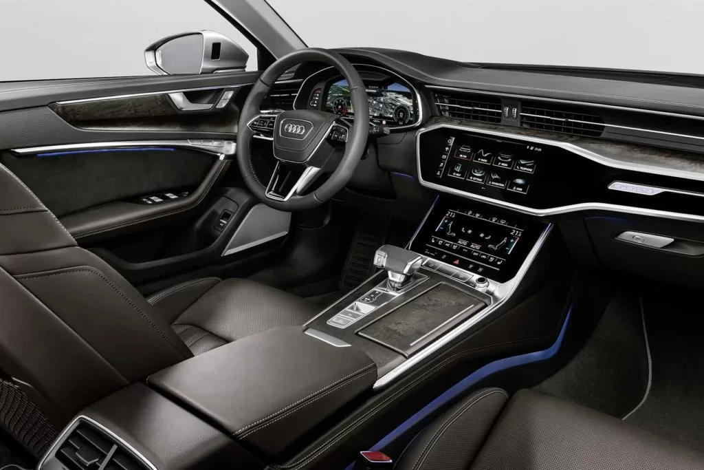 Салон Audi A6