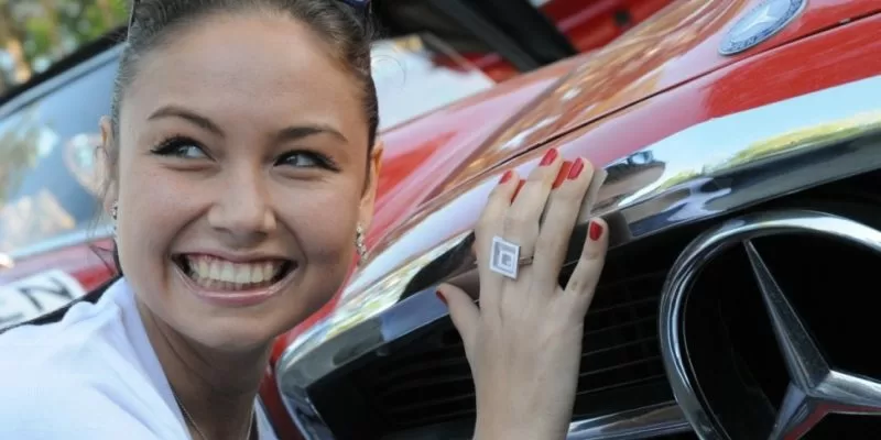 Все автомобили Ляйсан Утяшевой