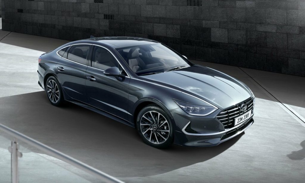 Новая Hyundai Sonata – все козыри на стол