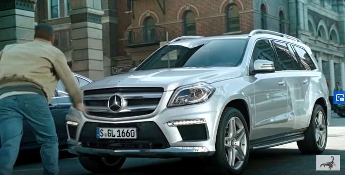 Реклама Mercedes достойная отдельного фильма