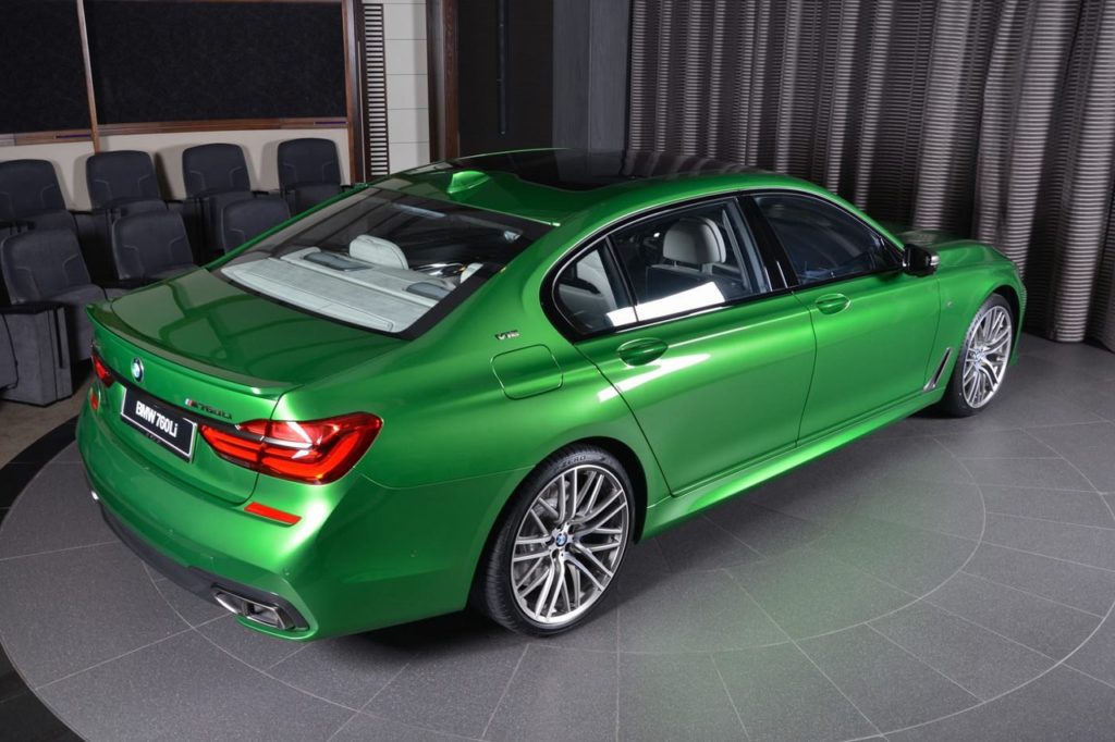 BMW нового поколения - совершенство стиля?