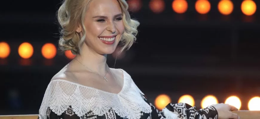 Автомобили наставника проекта «Голос» Пелагеи