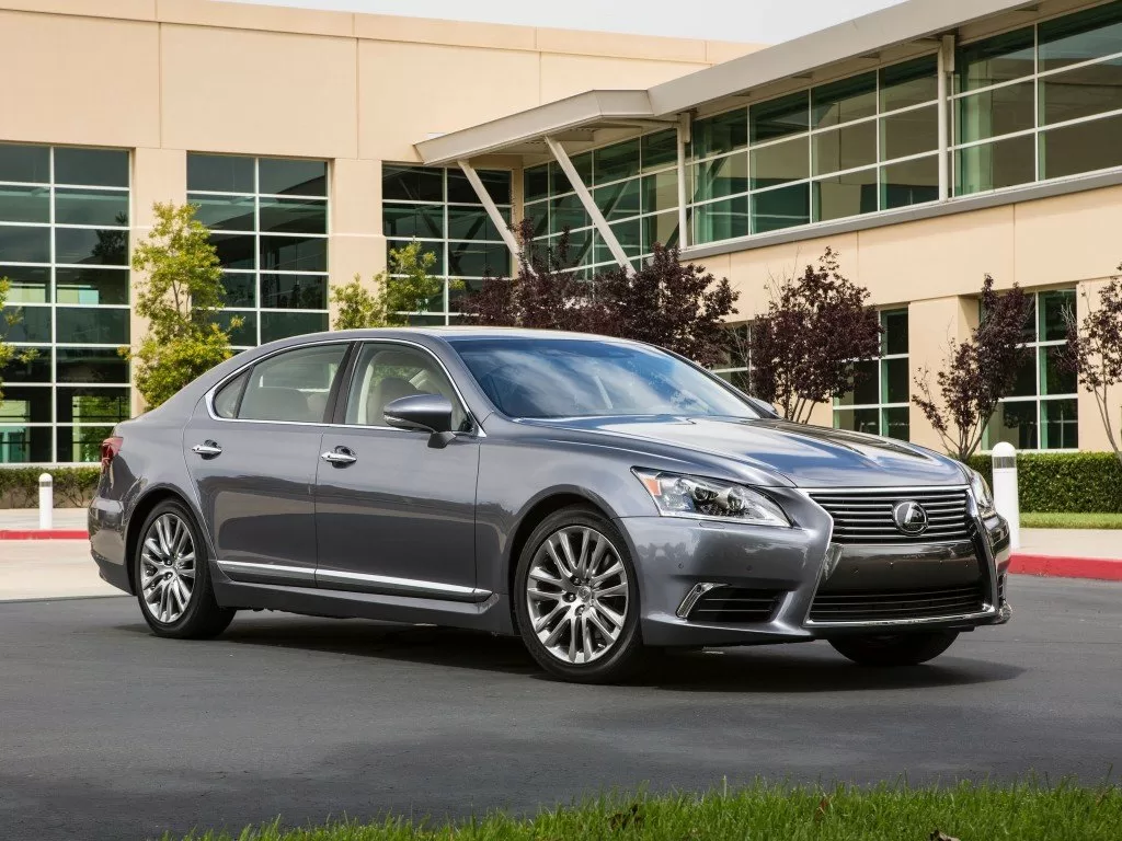 LEXUS LS 460