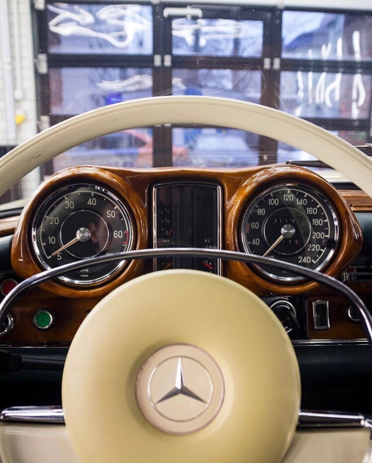 Mercedes-Benz W111 Coupe - с годами только лучше