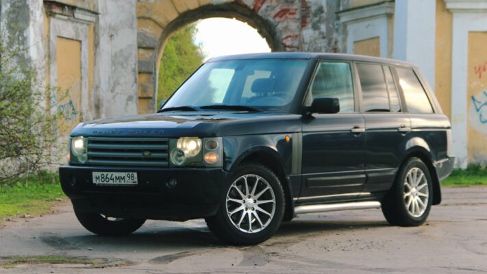 Старенький range rover