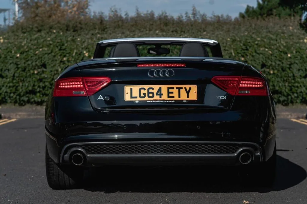 Audi A5 кабриолет - я так хочу, чтобы лето не кончалось
