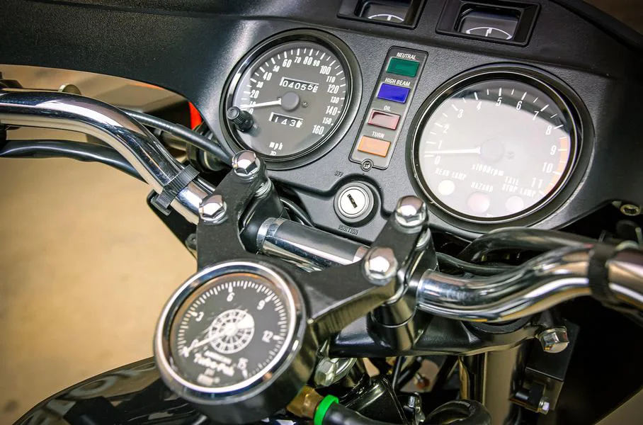 Приборная панель Kawasaki Z1-R TC