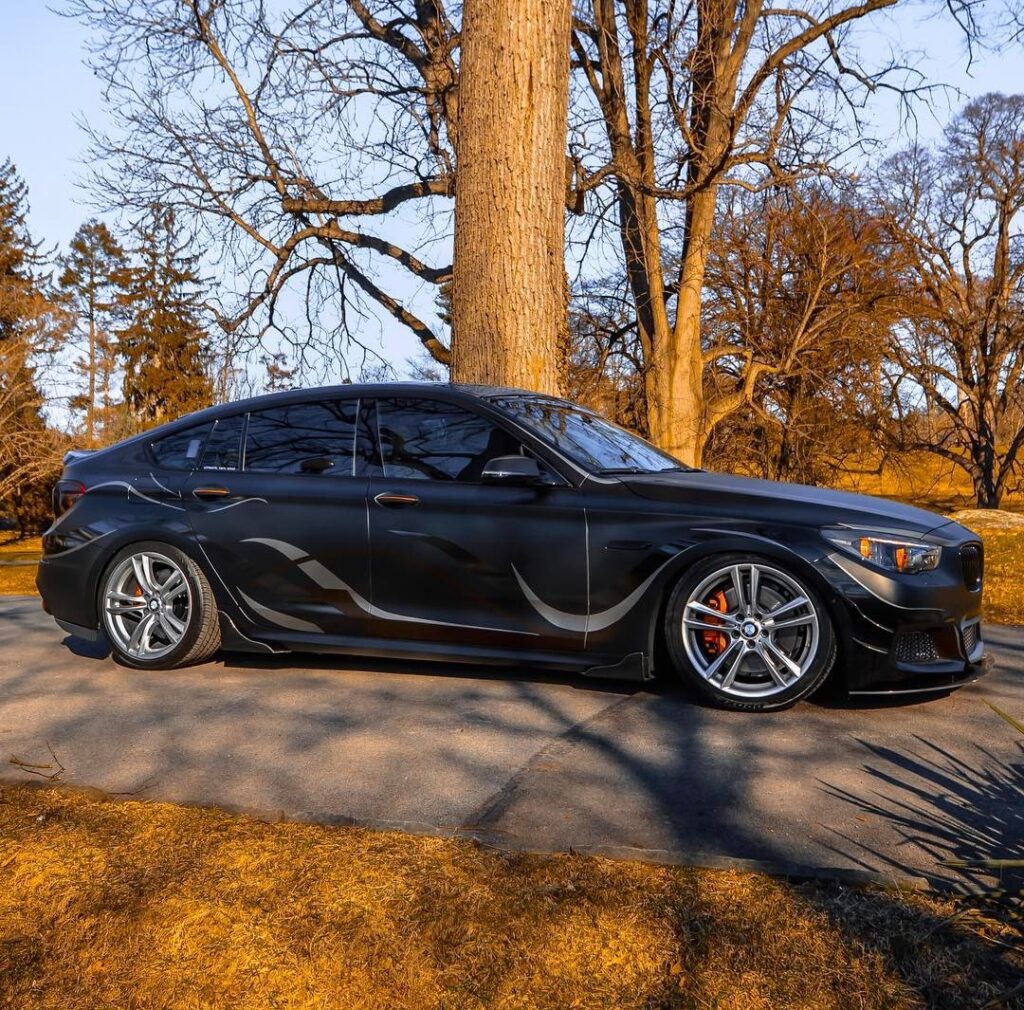 BMW 550i GΤ: сочетание динамики, комфорта и стиля