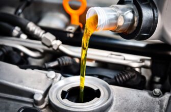 Нужно ли доливать масло в двигатель?