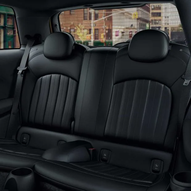Второй ряд сидений в MINI