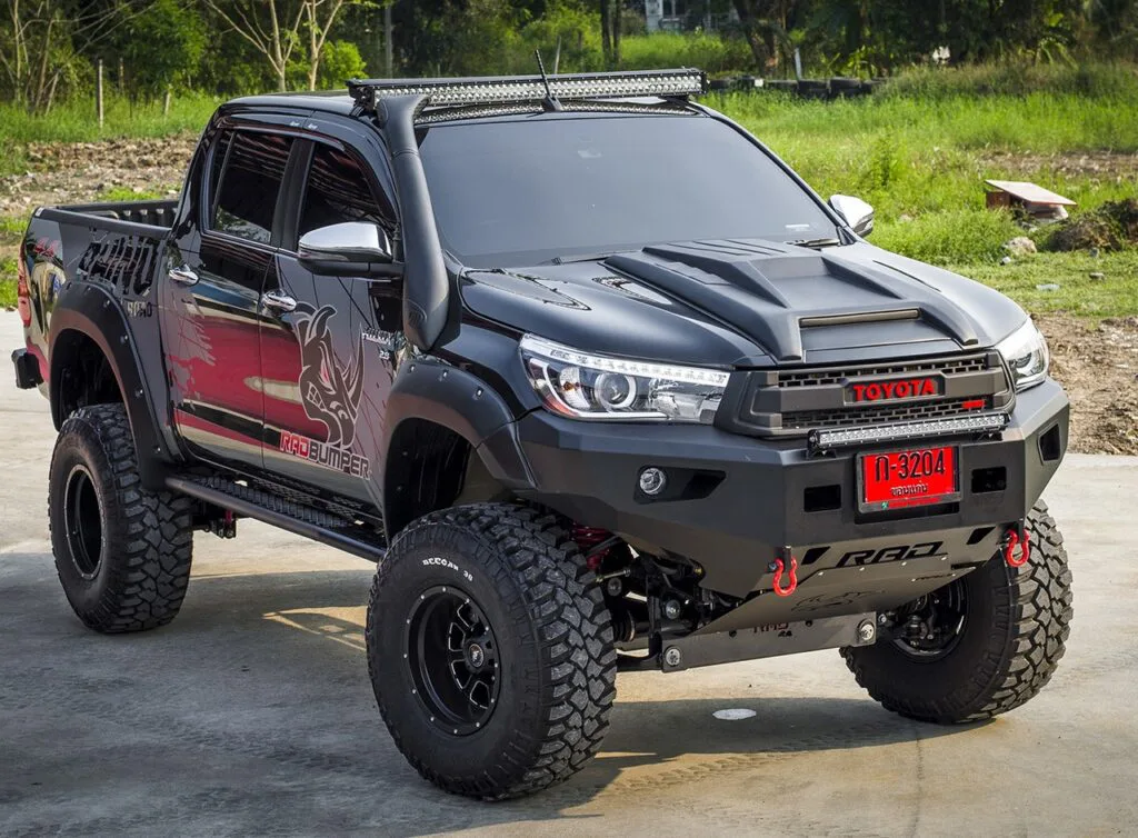 Необычные автопроекты в кузове пикап
