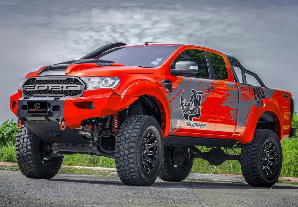 Необычные автопроекты в кузове пикап