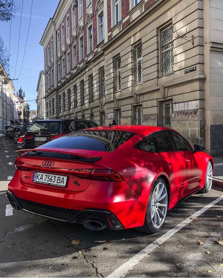 Audi RS7 - возможно, лучший лифтбек в истории компании