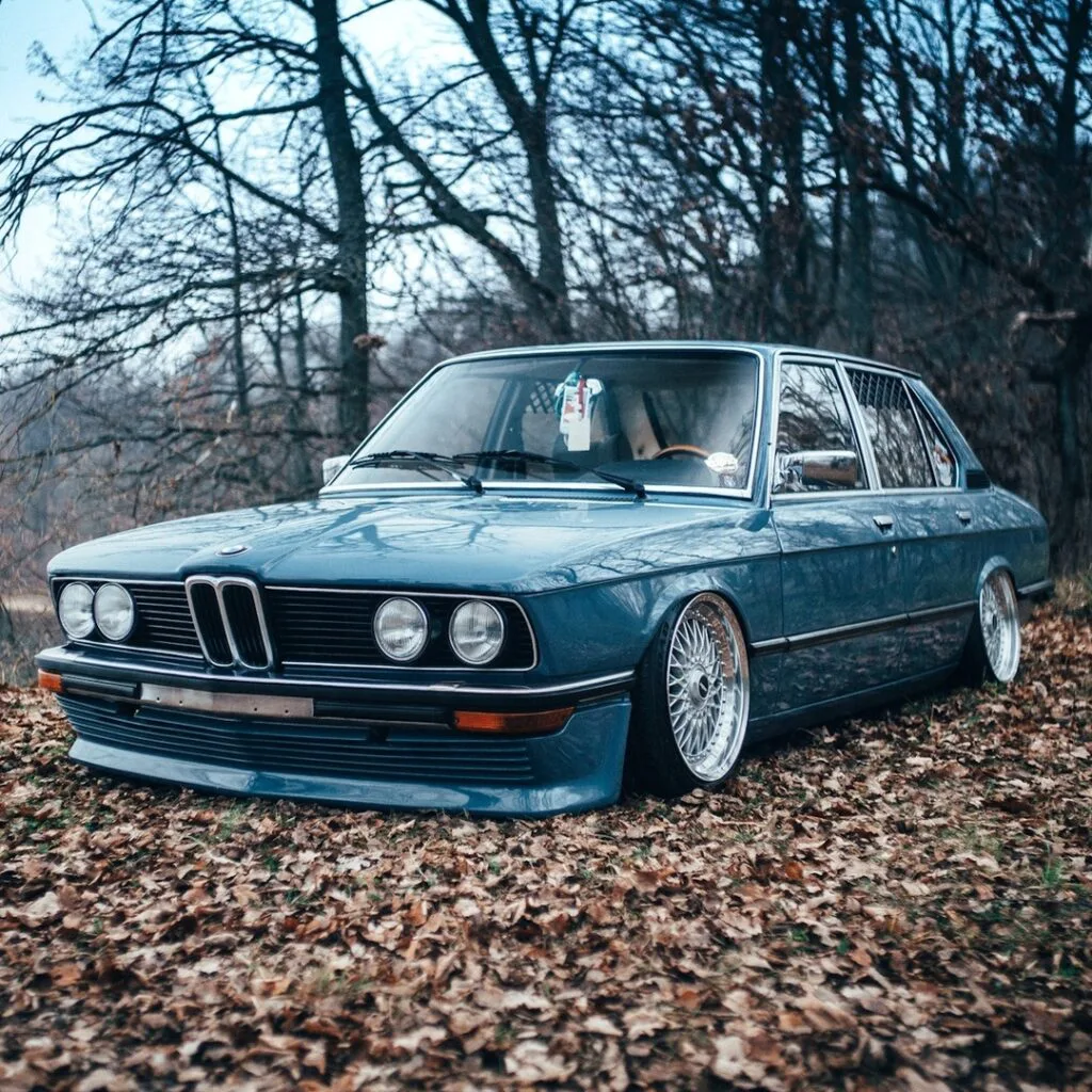 Одна старая BMW лучше новых двух?