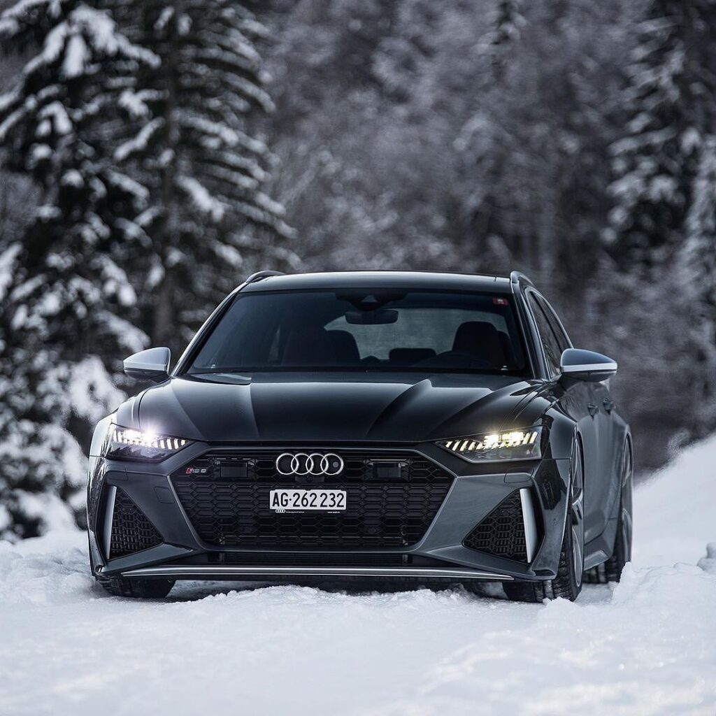 Audi RS6, зима, горы - что еще нужно для счастья?