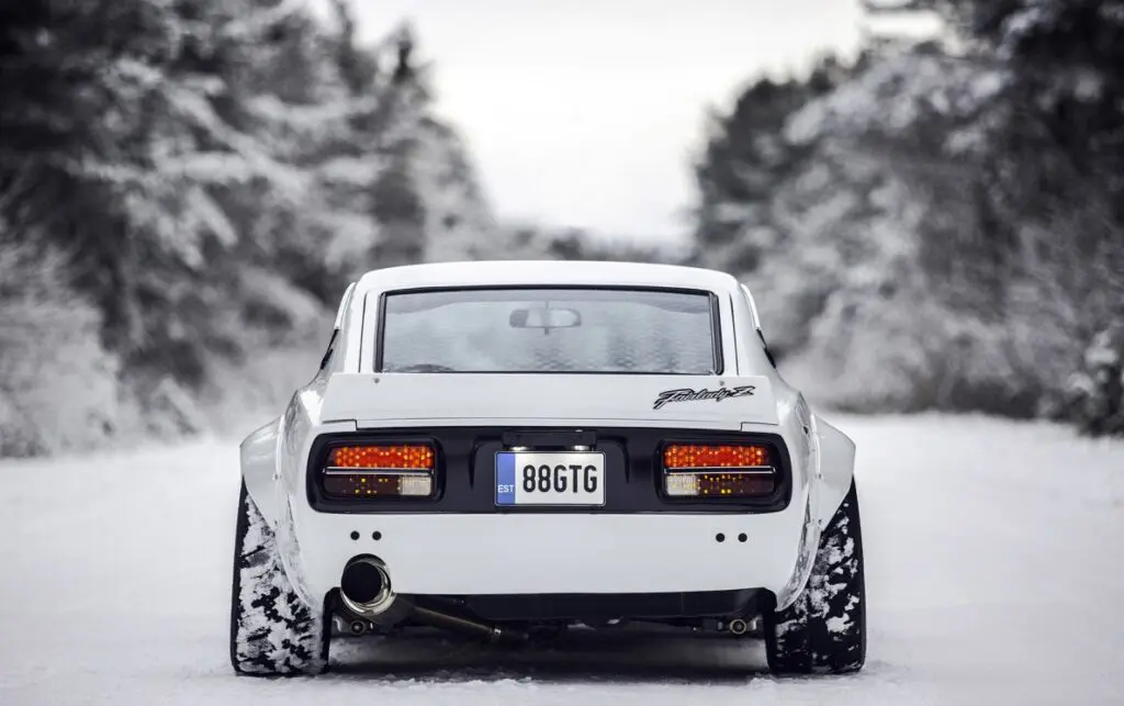 Nissan Fairlady Z - настоящая классика из Японии