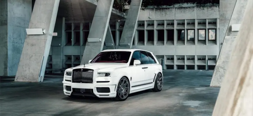 Rolls-Royce Cullinan - флагман внедорожного класса?