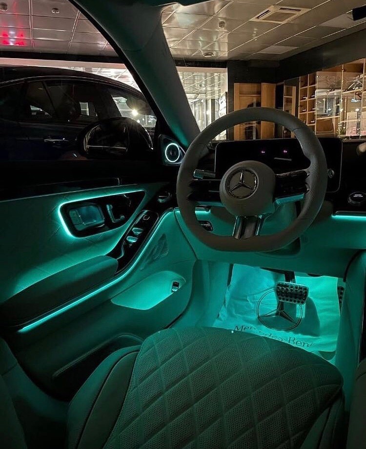 Эстетика салона нового Mercedes-Benz w223