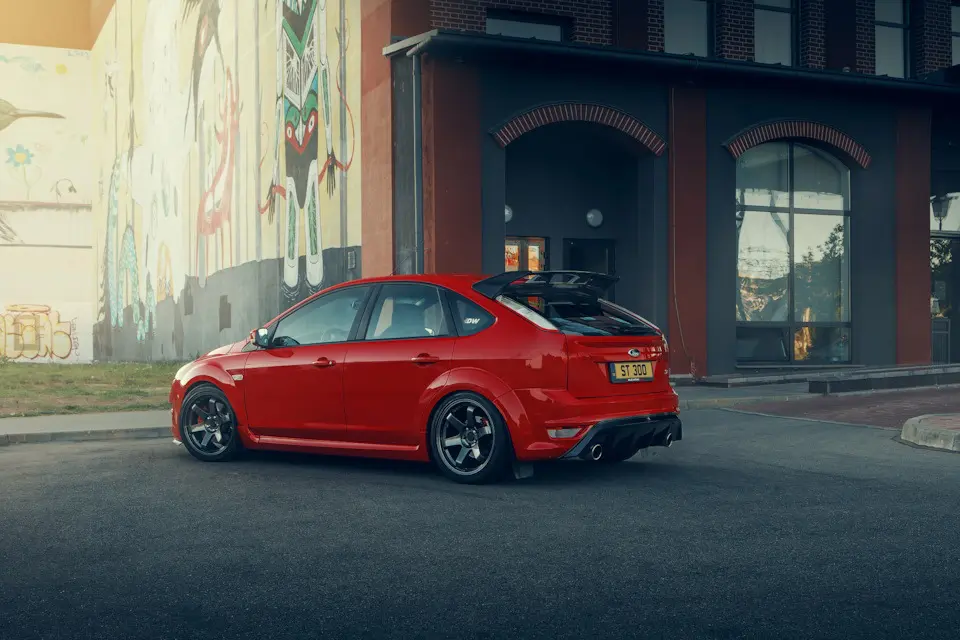 Ford Focus ST - спортивная версия гражданского авто