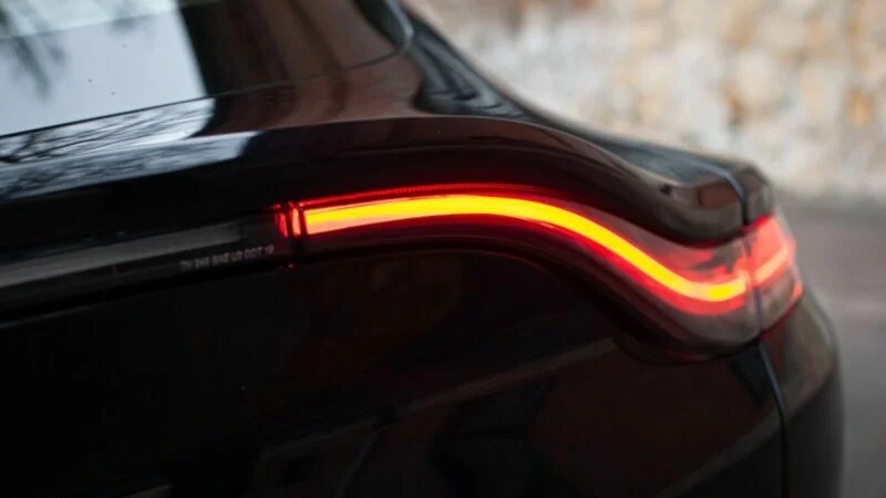 Aston Martin DBX I за 25 000 000 рублей