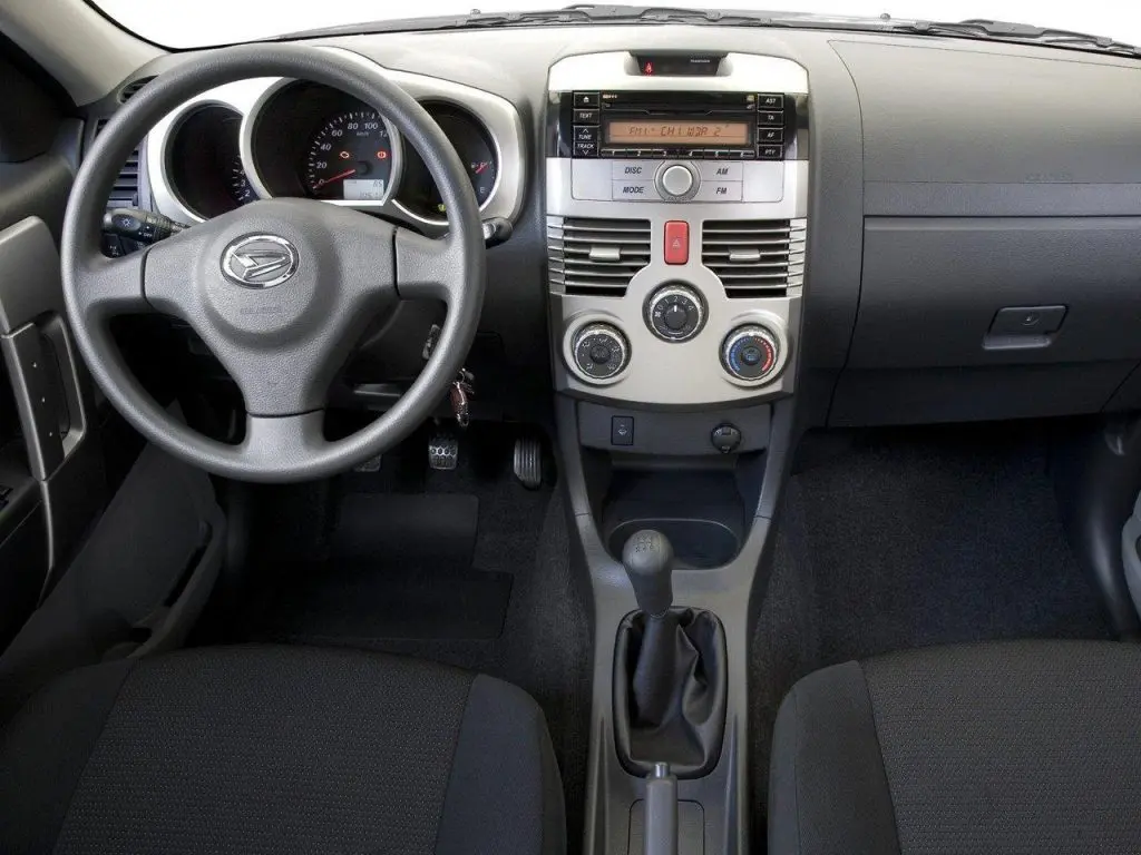 Салон Daihatsu Terios