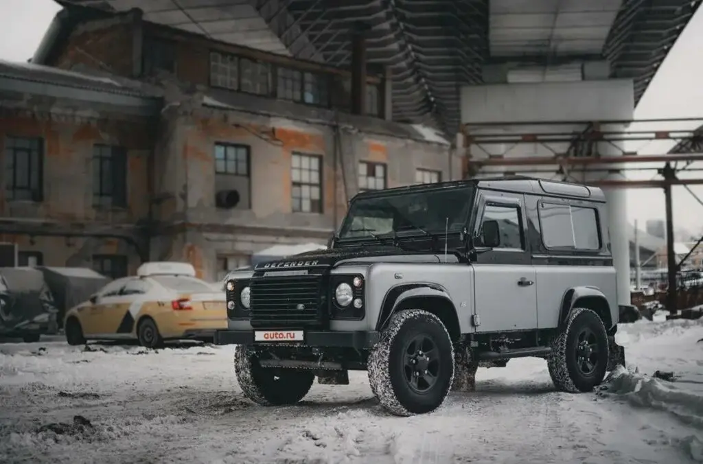 Семилетний Land Rover Defender за 3 млн рублей - один из лучших на рынке?