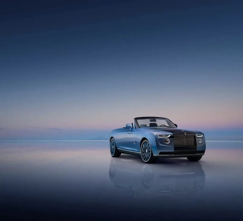 Так будет выглядеть Rolls-Royce Boat Tail за 2 миллиарда рублей