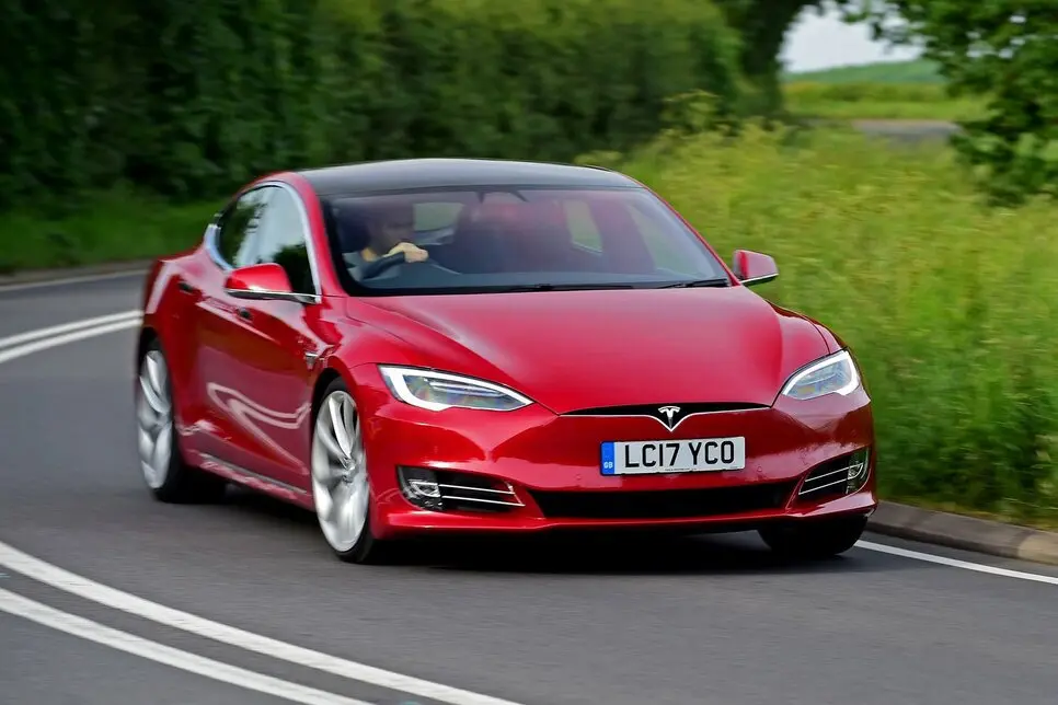 Tesla Model S Plaid+