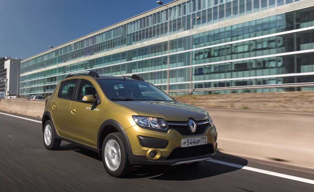 Как купить машину Renault без лишних наценок практически "с завода" 