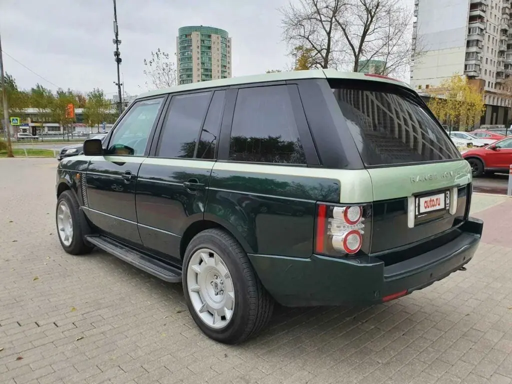 В продаже: Land Rover Range Rover III или "волшебник изумрудного города"
