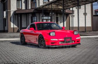 Mazda RX-7: когда одновременно стильный и быстрый, но не дешевый