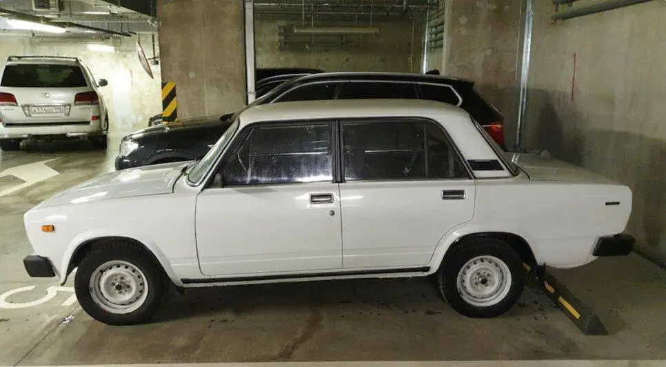 ВАЗ-2105