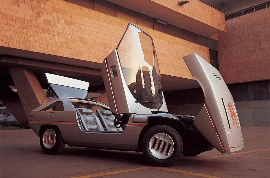 Alfa Romeo Caimano показали впервые в 1971 году