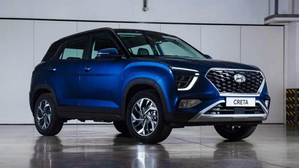 Пластиковый обвес предотвращает повреждение нижней части кузова Hyundai Creta