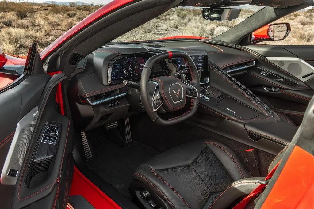 Отделка салона Chevrolet Corvette