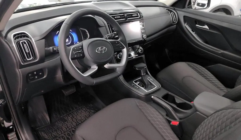 Салон Hyundai Creta