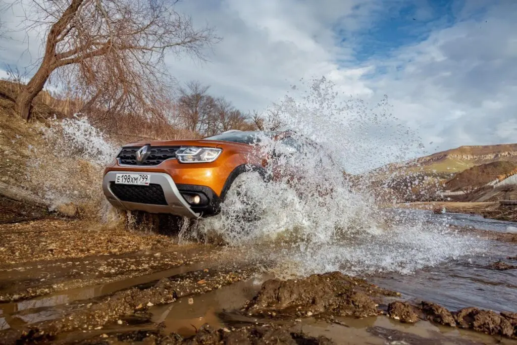 Полноприводной Duster подходит для преодоления бездорожья