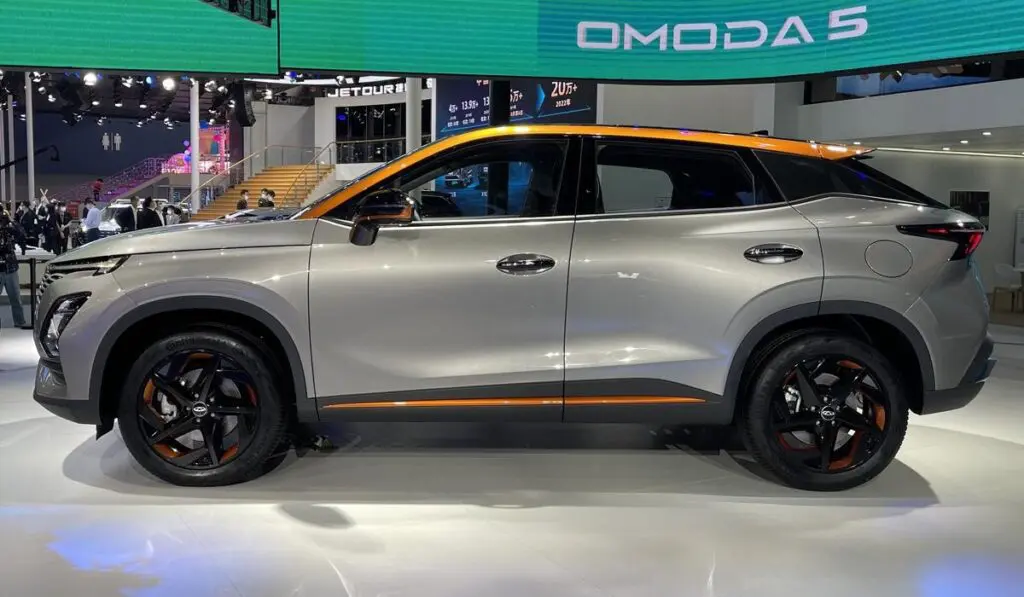 Omoda 5