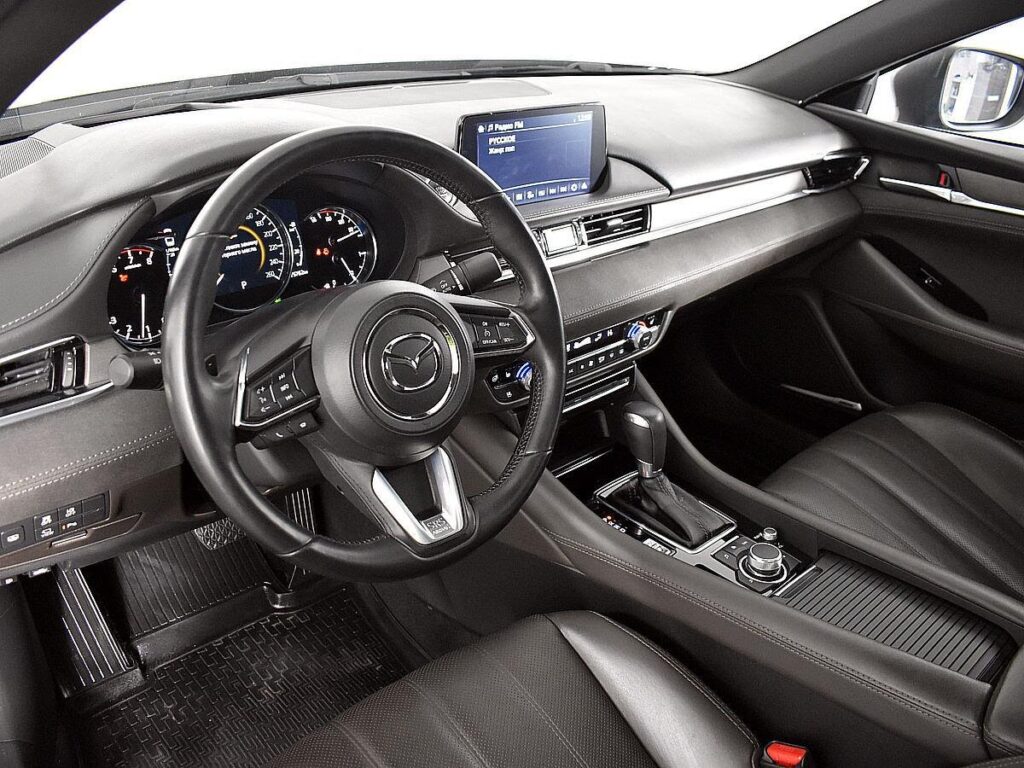Разумная альтернатива новому седану Kia Cerato – Mazda 6 с небольшим пробегом