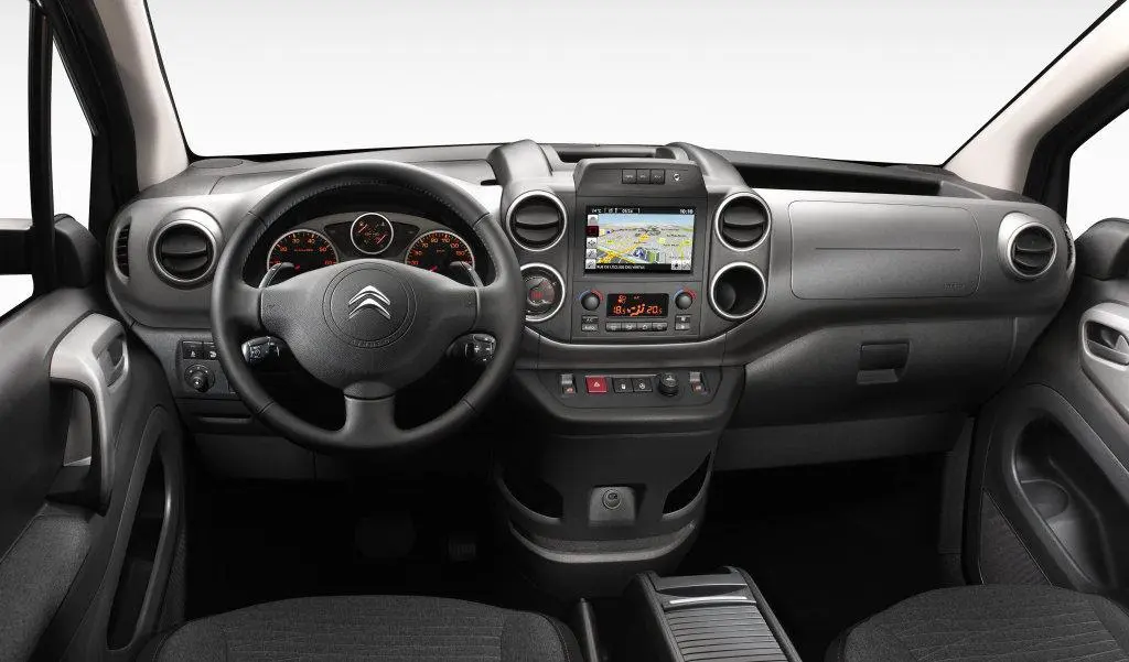 Салон Citroen Berlingo