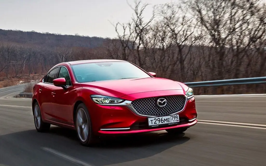 Mazda 6 с турбированным двигателем разгоняется до «сотни» за 7 секунд