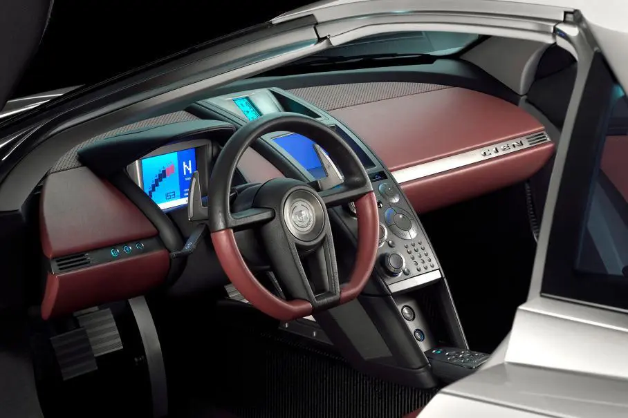 Салон Cadillac Cien