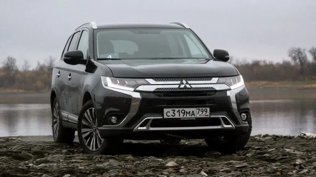 Какие автомобили будут предлагать дилеры Mitsubishi на российском рынке в 2022 году: официальные данные
