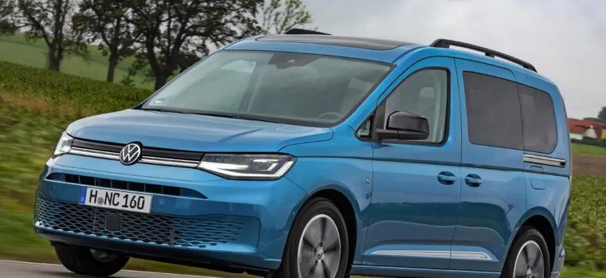 Чем привлекает Volkswagen Caddy с пробегом. Сравнение с покупкой нового автомобиля