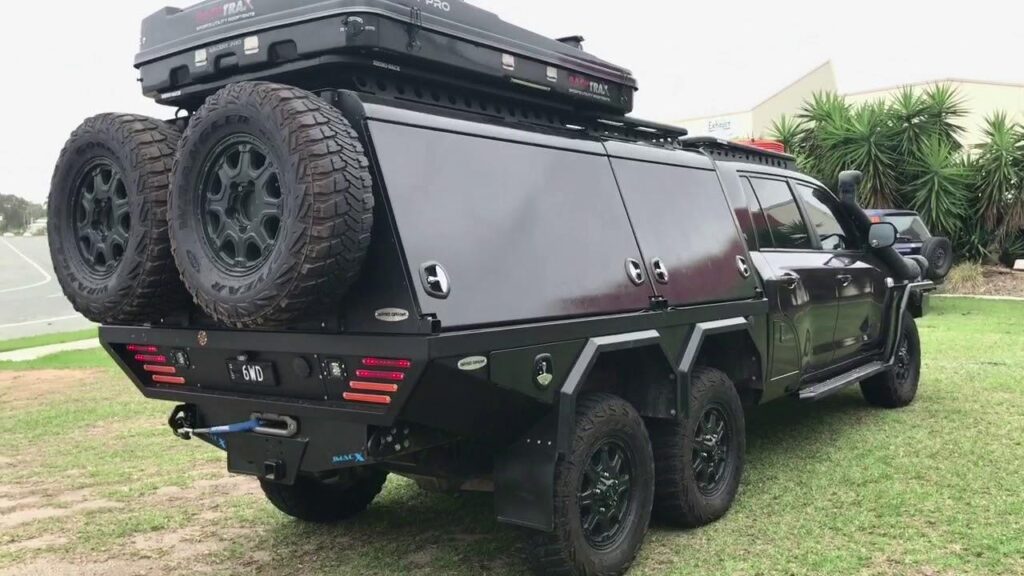 Australian Expedition Vehicles, созданный по формуле 6х6 на базе Land Cruiser 200