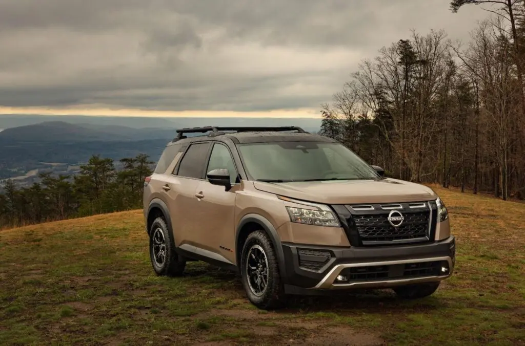 Nissan Pathfinder для бездорожья: специальная версия Rock Creek