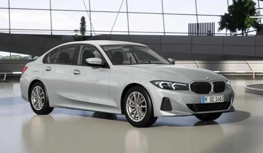 Стандартная версия BMW 3-Series с упрощенными бамперами