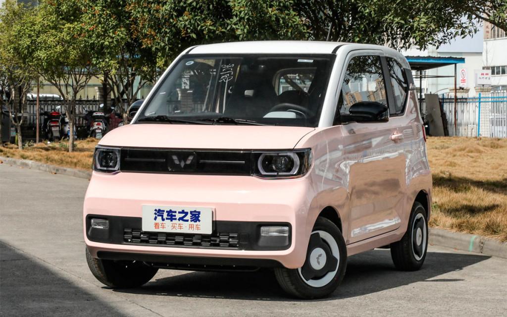 Идеальный личный транспорт для города – Wuling Hongguang Mini EV