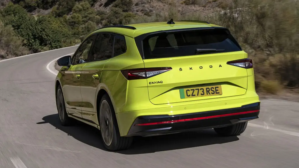 Skoda Enyaq vRS 2024: электрический кроссовер стал еще лучше